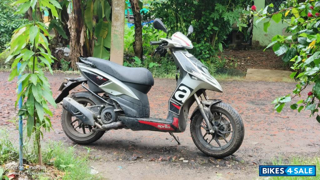 Maze Gray Aprilia SR 160 Std ABS