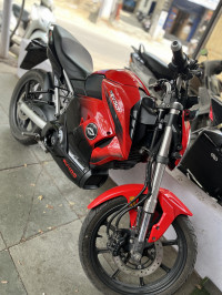 Revolt RV 400 2020 Model