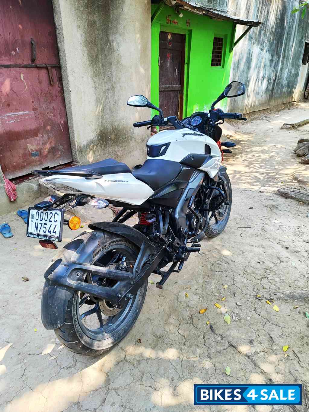 Bajaj Pulsar NS 160 BS6