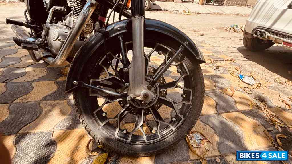 Royal Enfield Classic 350