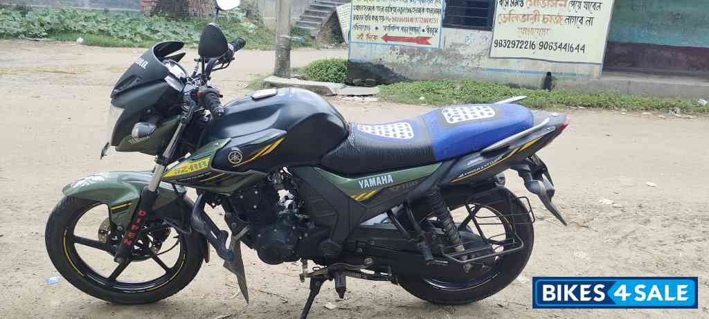 Mat Black 2 Yamaha SZ-RR