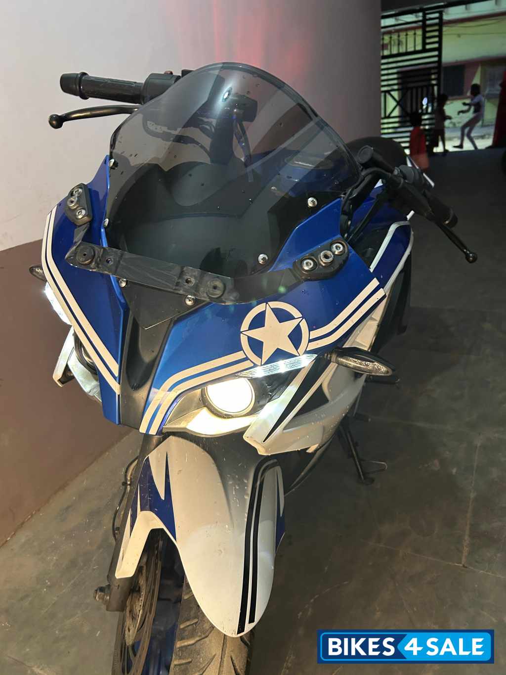 Racing Blue Bajaj Pulsar RS 200 ABS