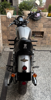 Yezdi Roadster Chrome