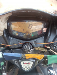 Black TVS Apache RTR 160 BS VI