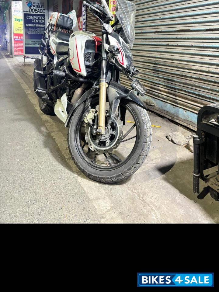 TVS Apache