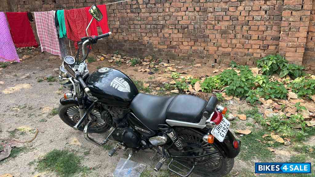 Royal Enfield Thunderbird 350
