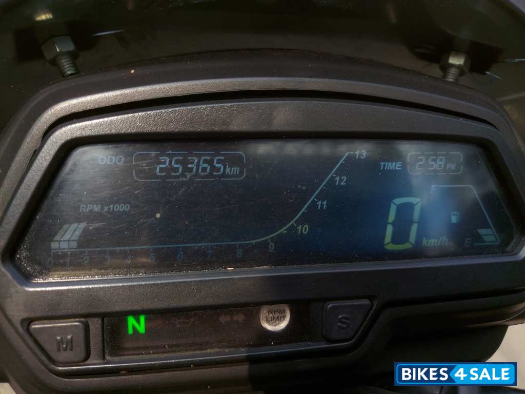 Bajaj Dominar 400 Disc