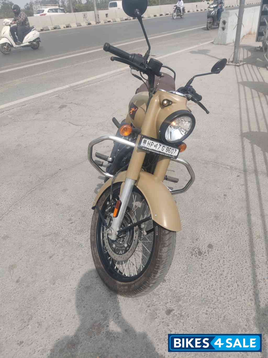 Royal Enfield Classic Signals Stormrider Sand