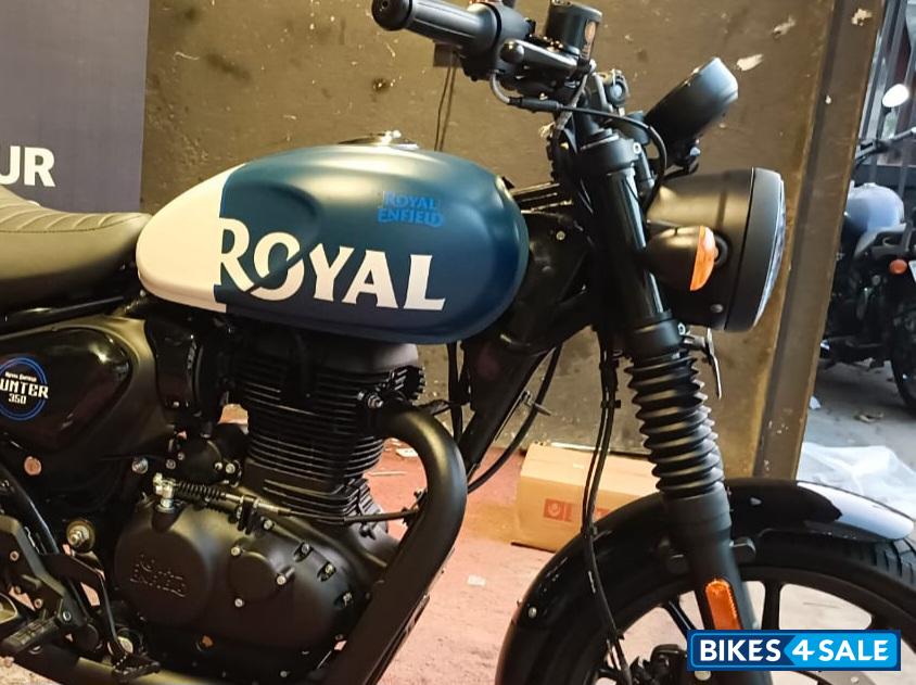Royal Enfield Hunter 350 Metro