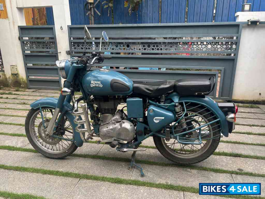 Royal Enfield Classic 500