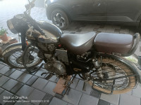 Royal Enfield Classic 500