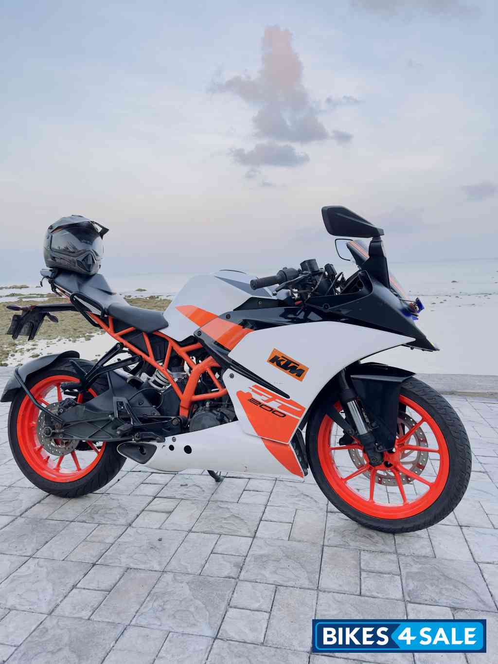 KTM RC 200