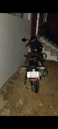 Orange Honda CB Hornet 160R ABS