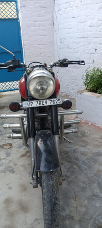 Royal Enfield Classic 350 Redditch Red