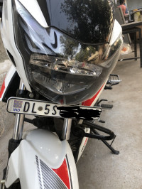 White TVS Apache RTR 160 BS VI