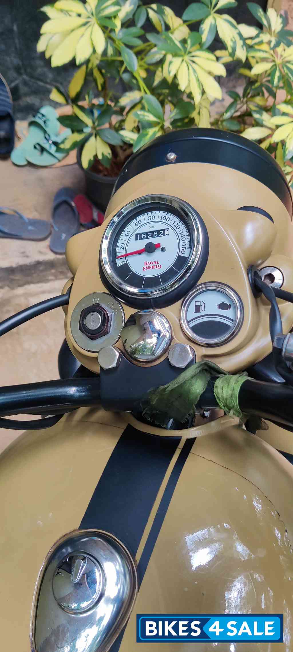 Royal Enfield Classic Signals Stormrider Sand