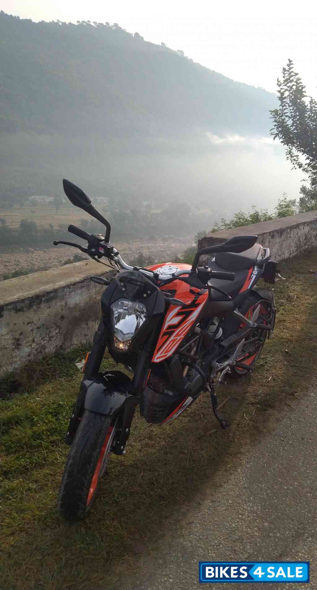 Orange And Black KTM Duke 125