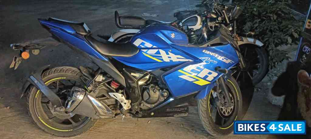 Suzuki Gixxer SF Moto GP