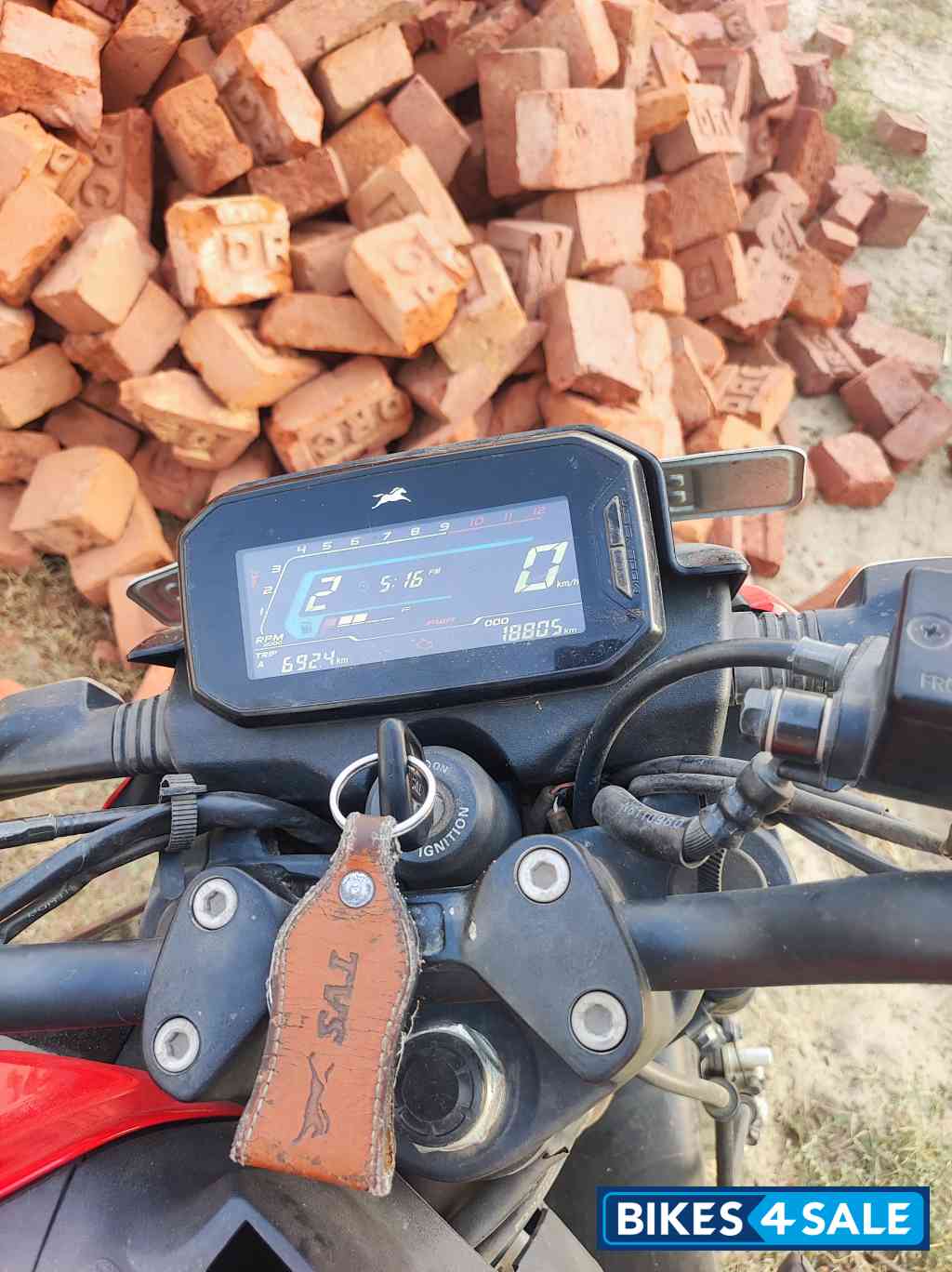 TVS Raider Split Seat