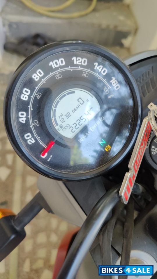 Graphite Red Royal Enfield Scram 411