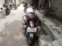 Bajaj V15