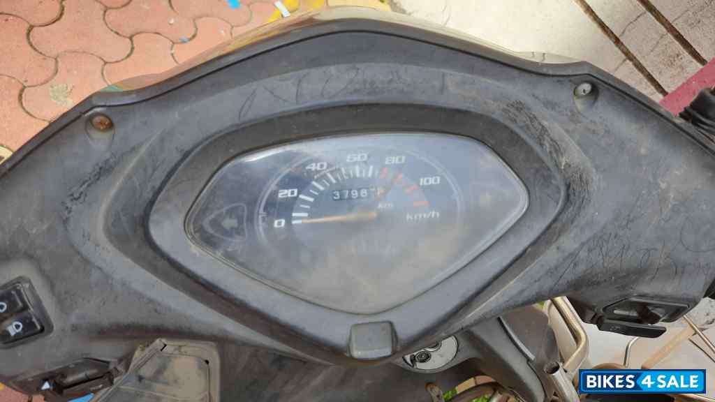 Grey Honda Activa