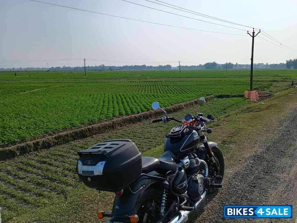 Royal Enfield Super Meteor 650