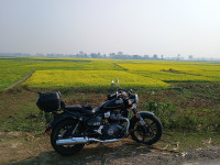 Royal Enfield Super Meteor 650