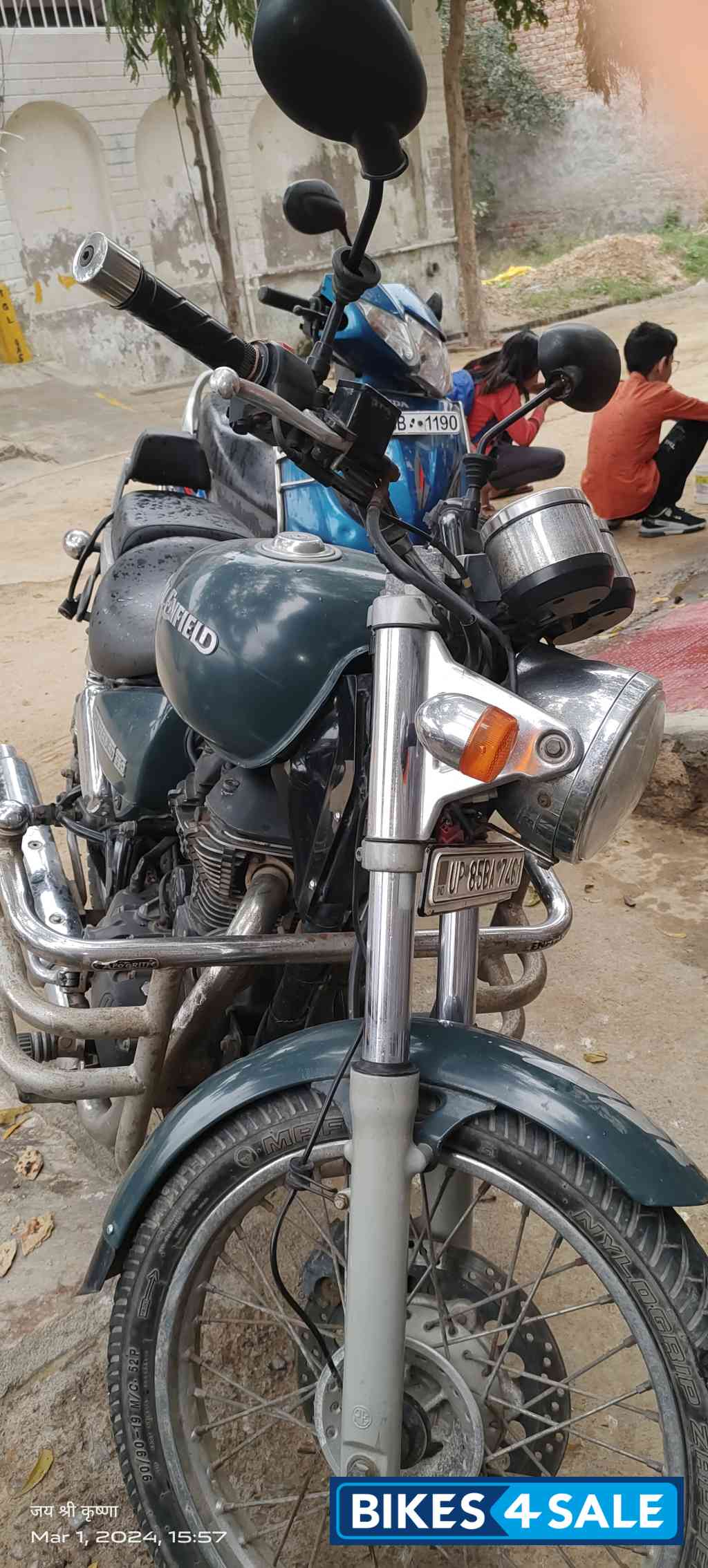 Royal Enfield Thunderbird