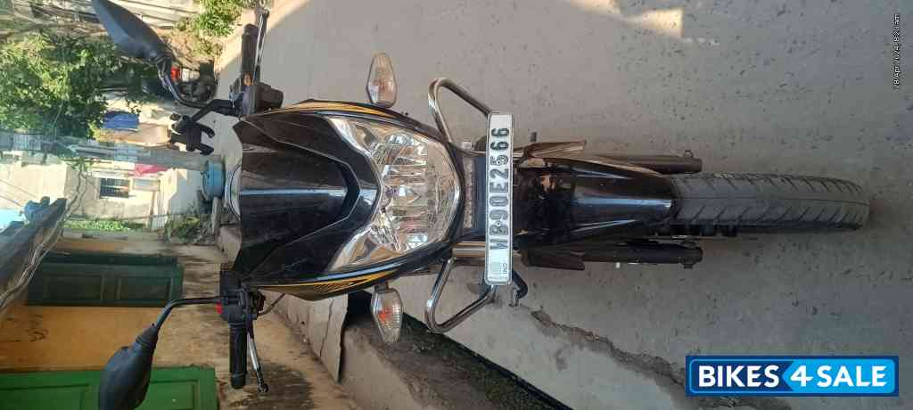 TVS Victor Premium Edition