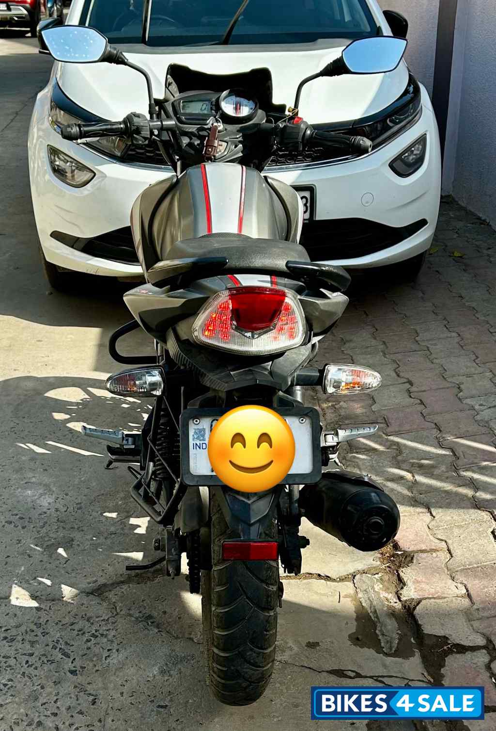 T Grey TVS Apache RTR 160 T Grey TVS Apache RTR 160