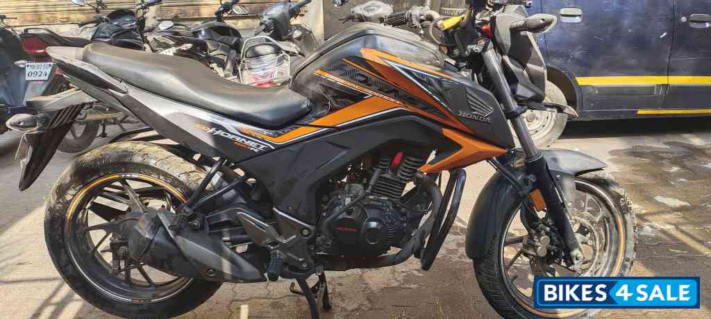 Black And Orange Honda CB Hornet 160R ABS