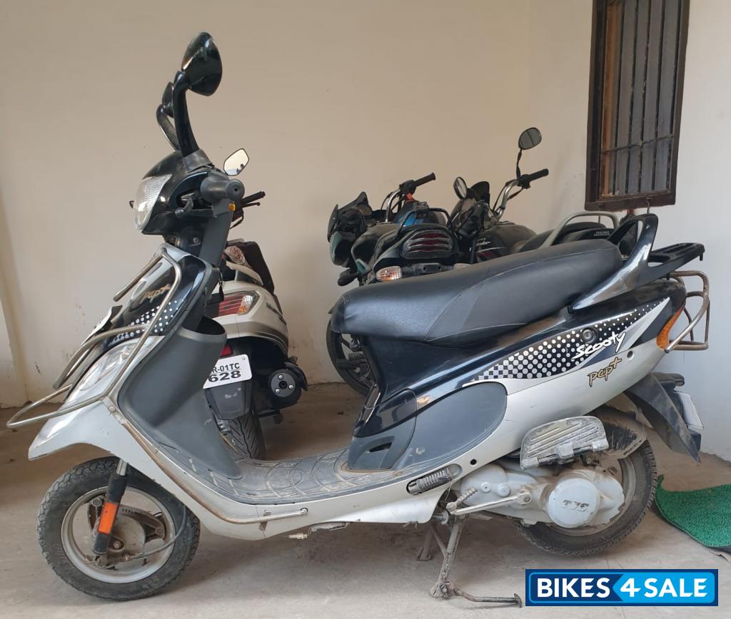 Black-silver(dual Tone) TVS Scooty Pep Plus