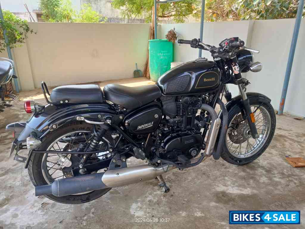 Benelli Imperiale 400 BS6 Benelli Imperiale 400 BS6