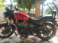 Roving Red Royal Enfield Thunderbird X 350