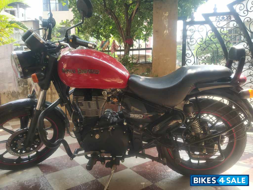 Roving Red Royal Enfield Thunderbird X 350