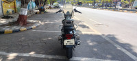 Black Bajaj Avenger Cruise 220