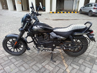 Black Bajaj Avenger Street 160 BS6