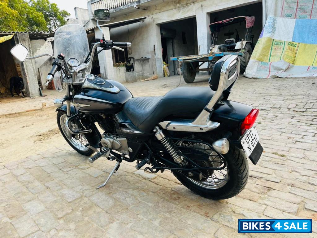 Bajaj Avenger Cruise 220 Bajaj Avenger Cruise 220