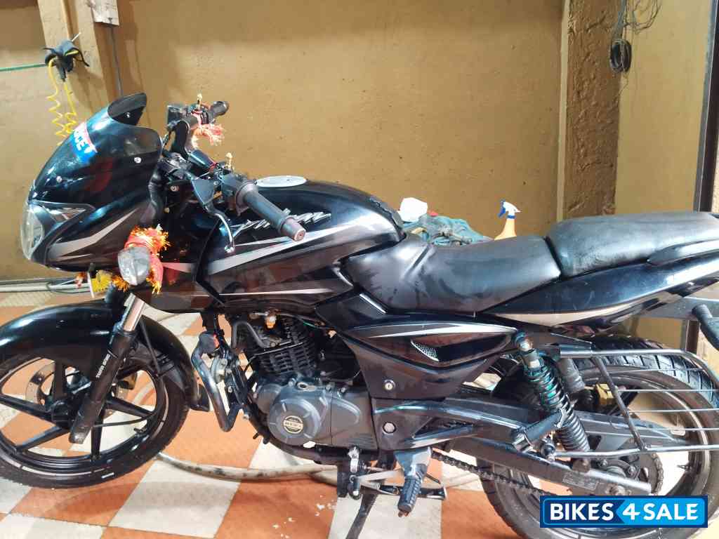 Bajaj Pulsar 150 Twin Disc