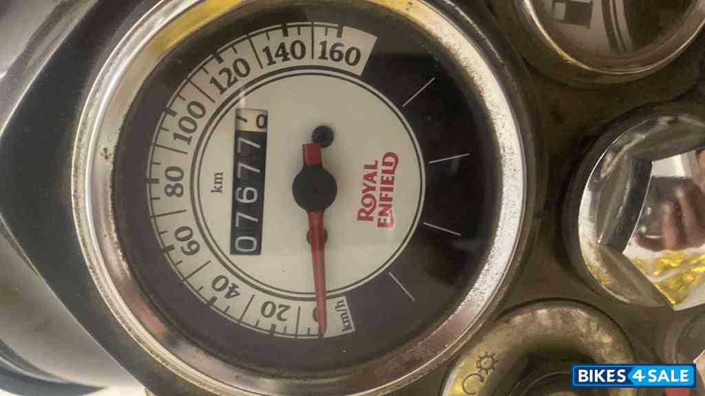 Red Royal Enfield Classic 350 Redditch Red