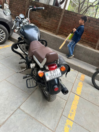 Matt Black Royal Enfield Thunderbird 350