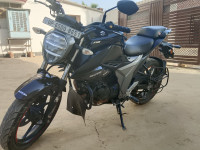 Black Suzuki Gixxer ABS