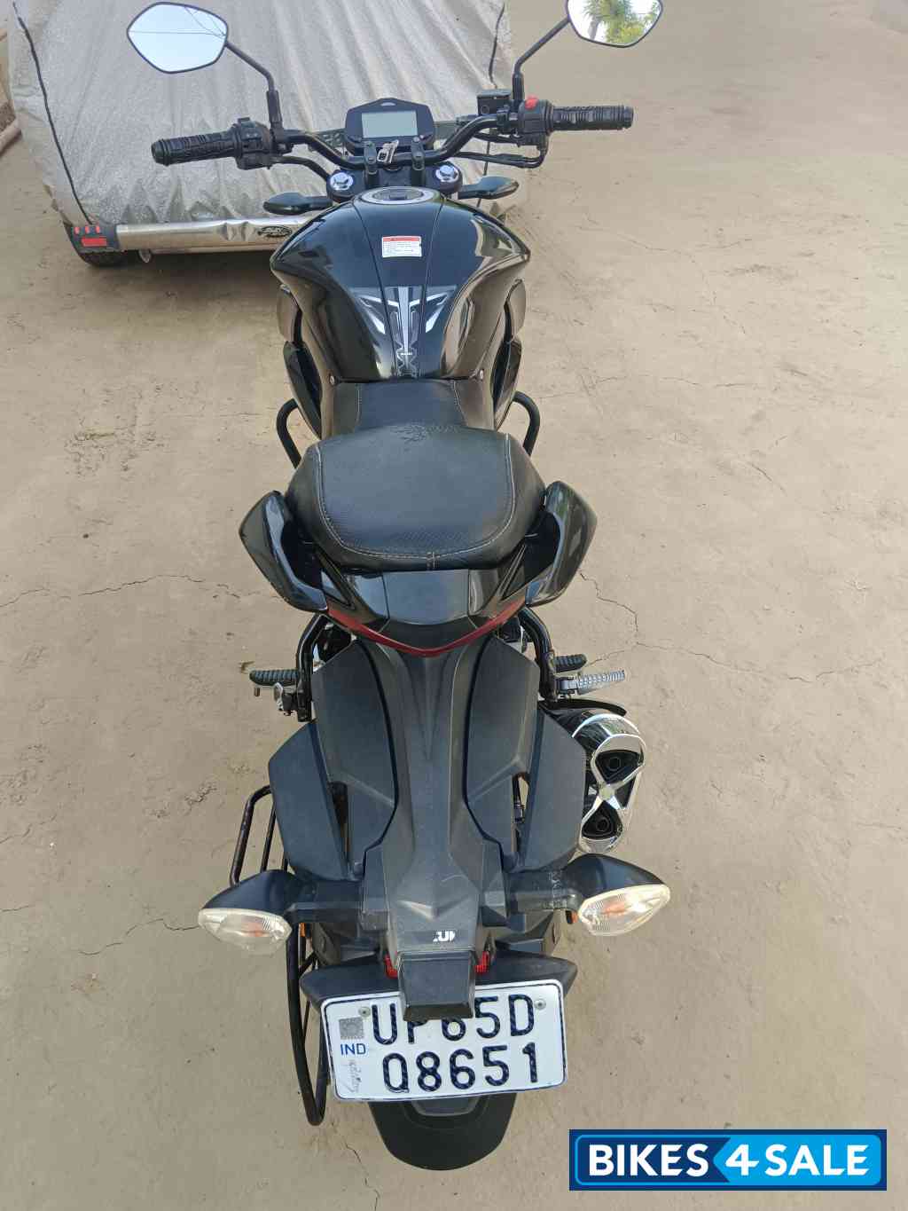 Black Suzuki Gixxer ABS