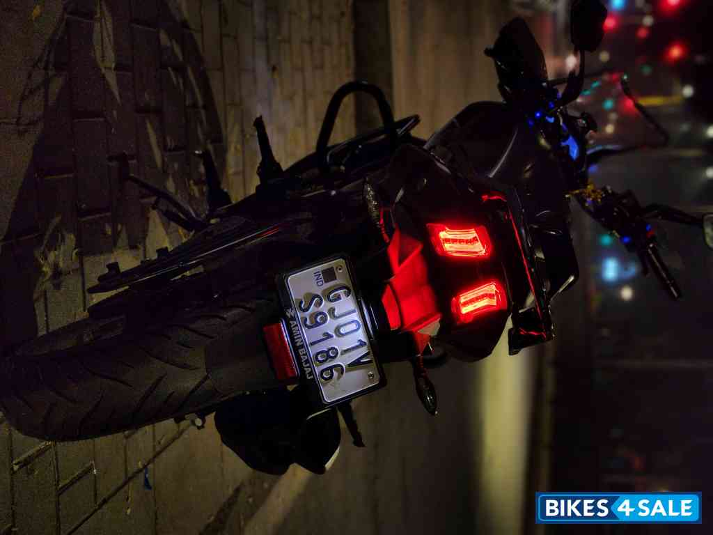 Bajaj Dominar 400 ABS BS6