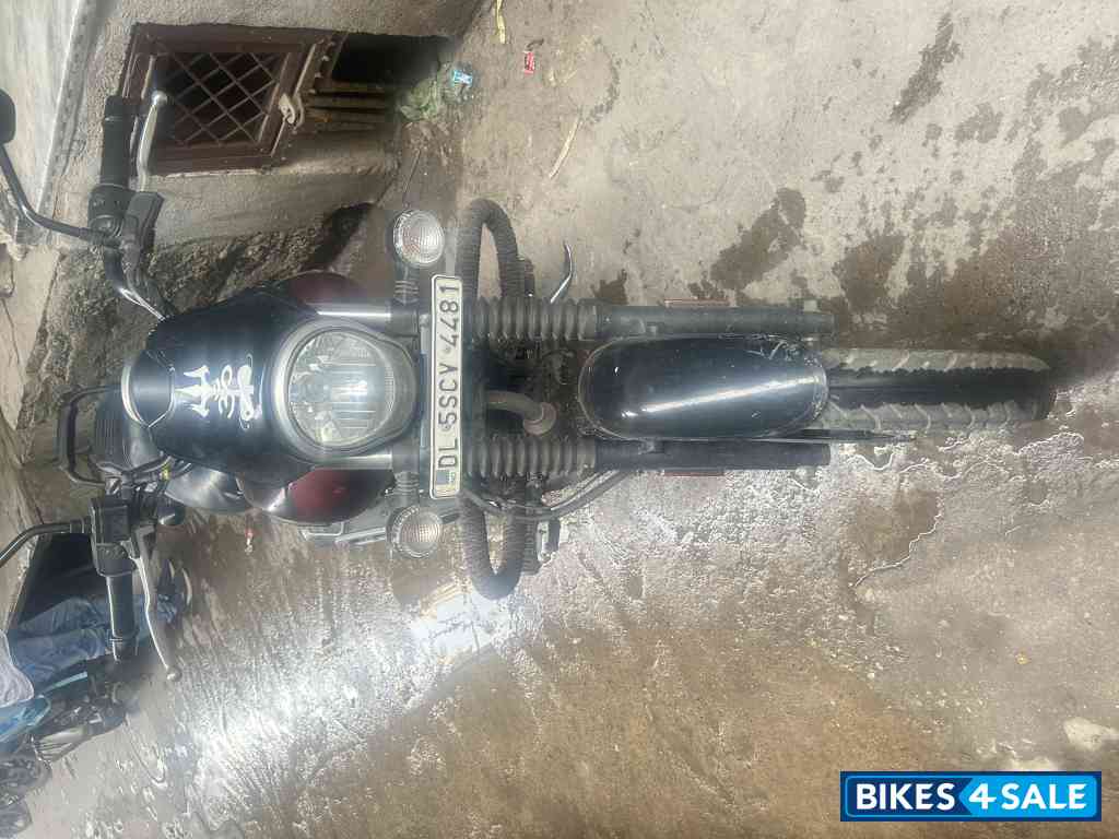 Spicy Red Bajaj Avenger Street 160 BS6