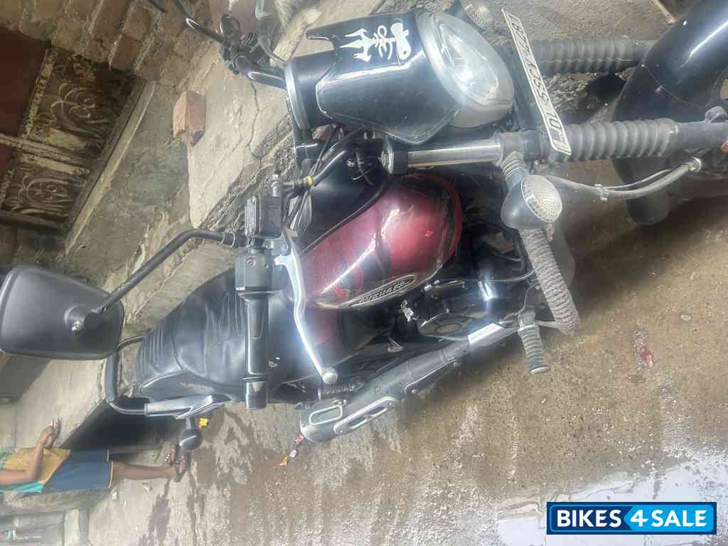 Spicy Red Bajaj Avenger Street 160 BS6