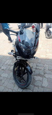 Bajaj Pulsar 220F