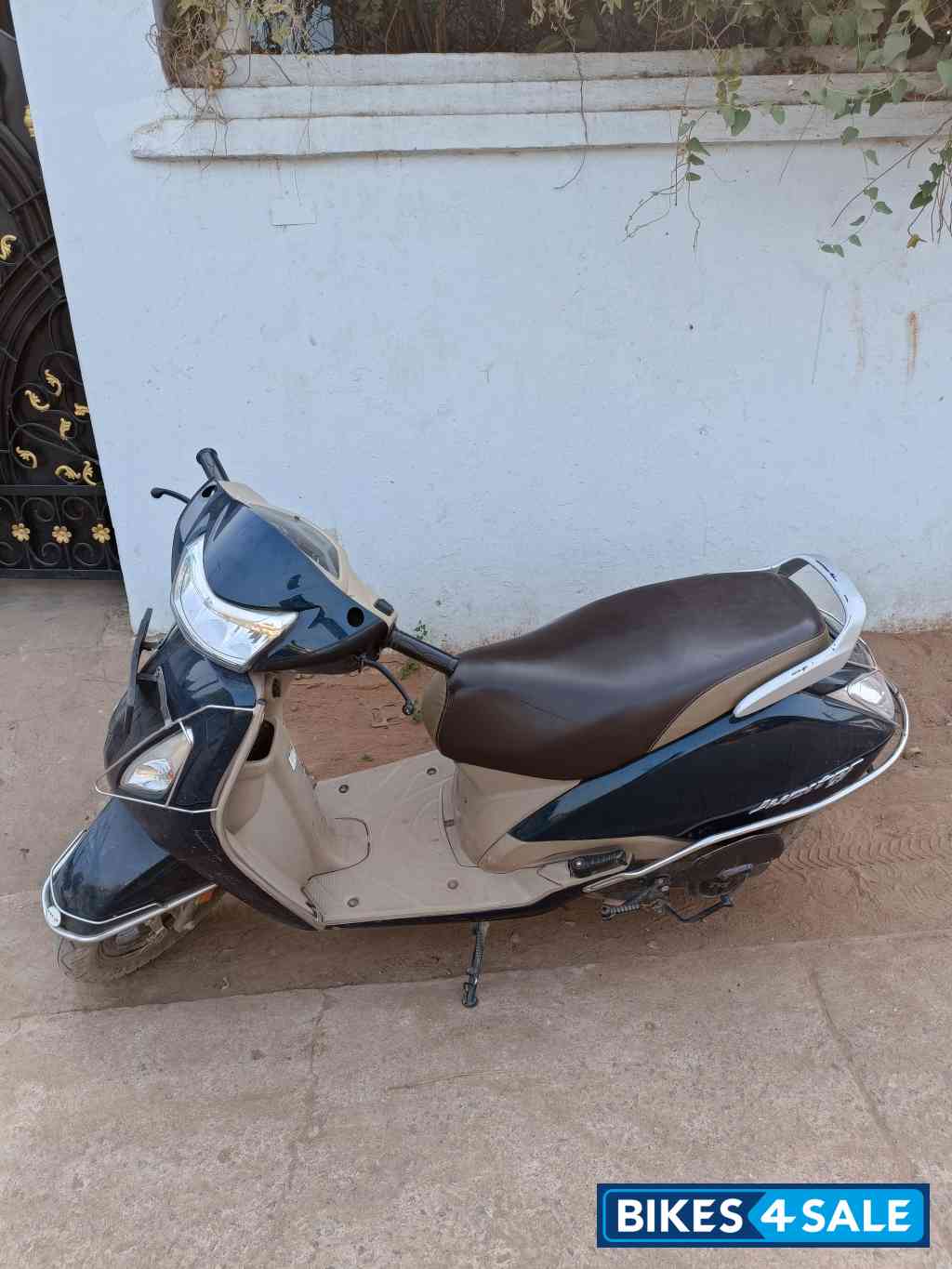 Blue TVS Jupiter ZX BS6