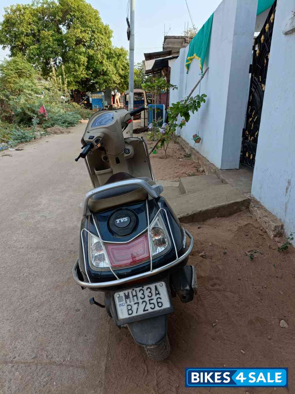 Blue TVS Jupiter ZX BS6